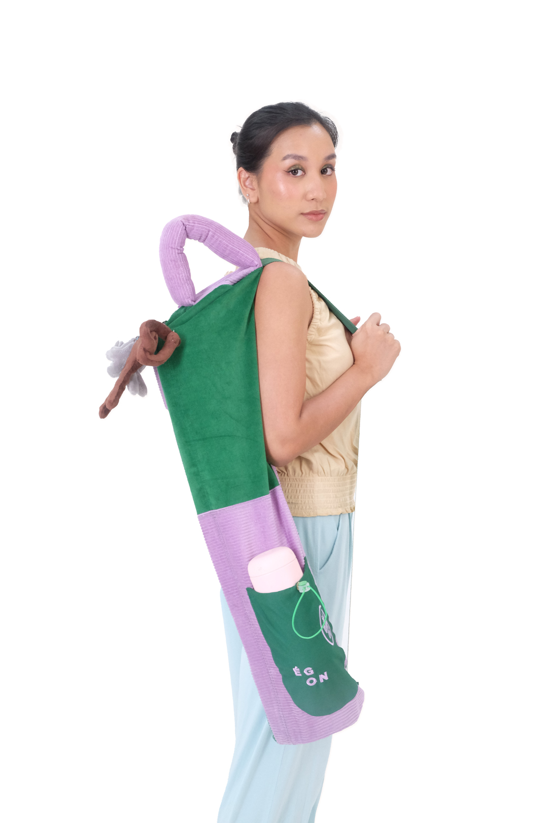 Sulla X ÉGON - LLAGO Yoga Mat Bag in Grapevine - Image 2